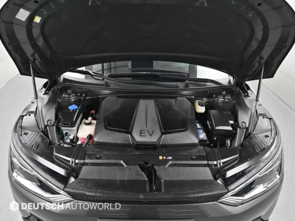기아 EV6 스탠다드 AWD 어스 이미지 6