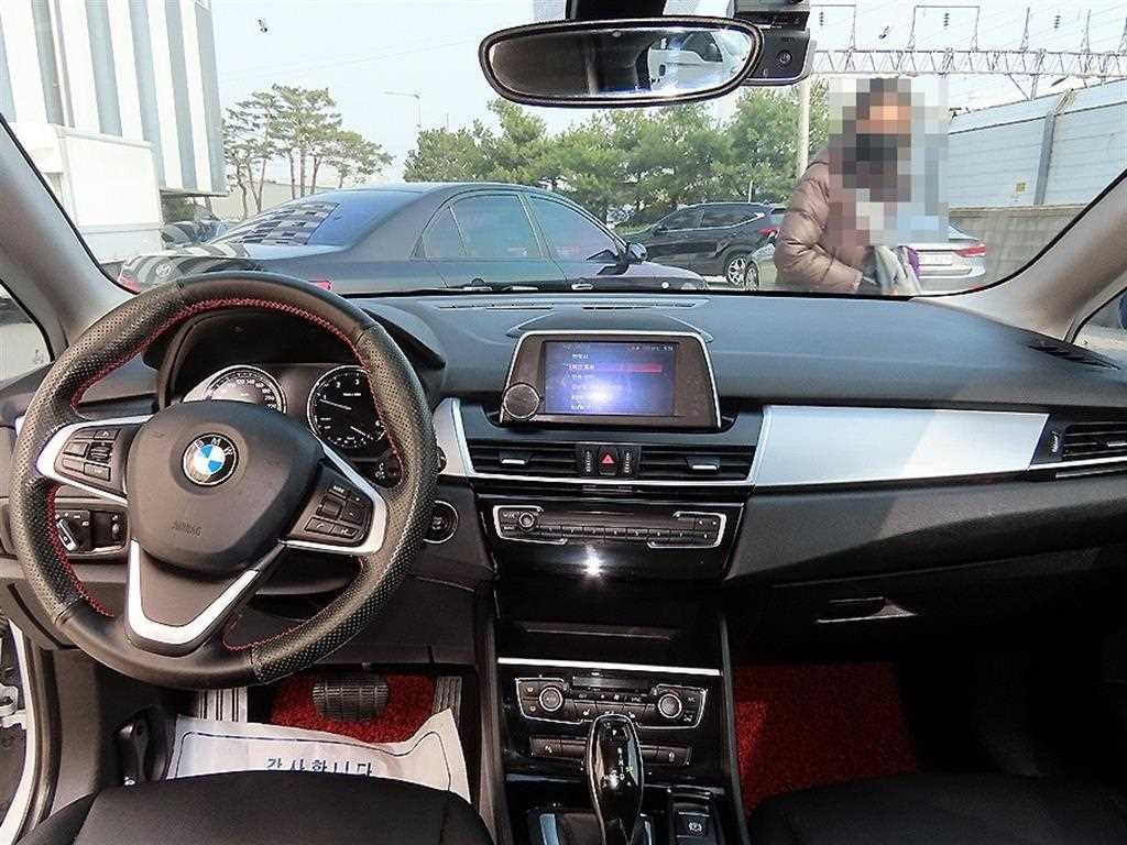 BMW 2시리즈 2시리즈 액티브 투어러 (F45) 조이 이미지 7