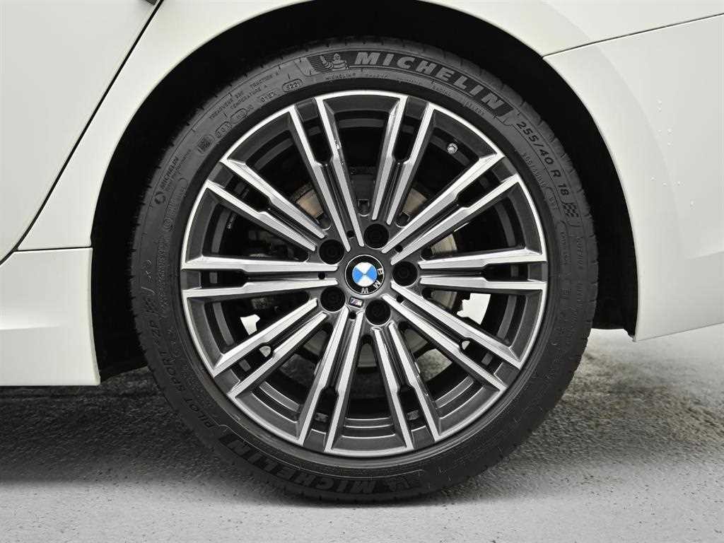 BMW 3시리즈 3시리즈 (G20) 320i M 스포츠 이미지 5