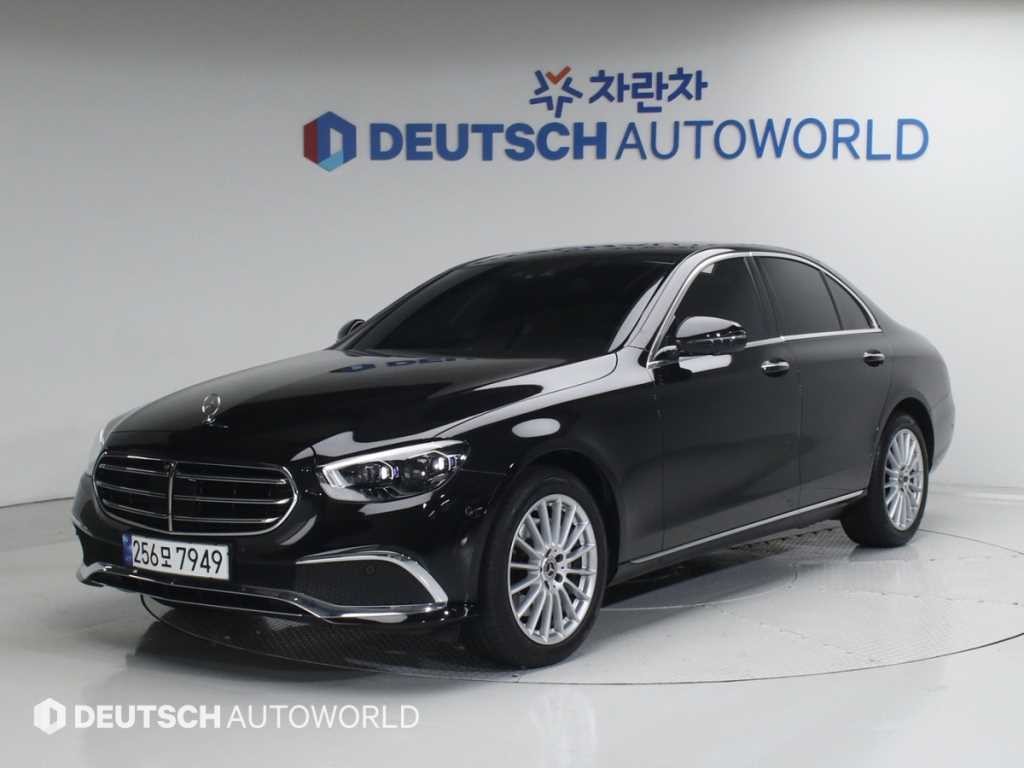 벤츠 E 클래스 E-클래스 W213 E220d 4MATIC 익스클루시브 이미지 1