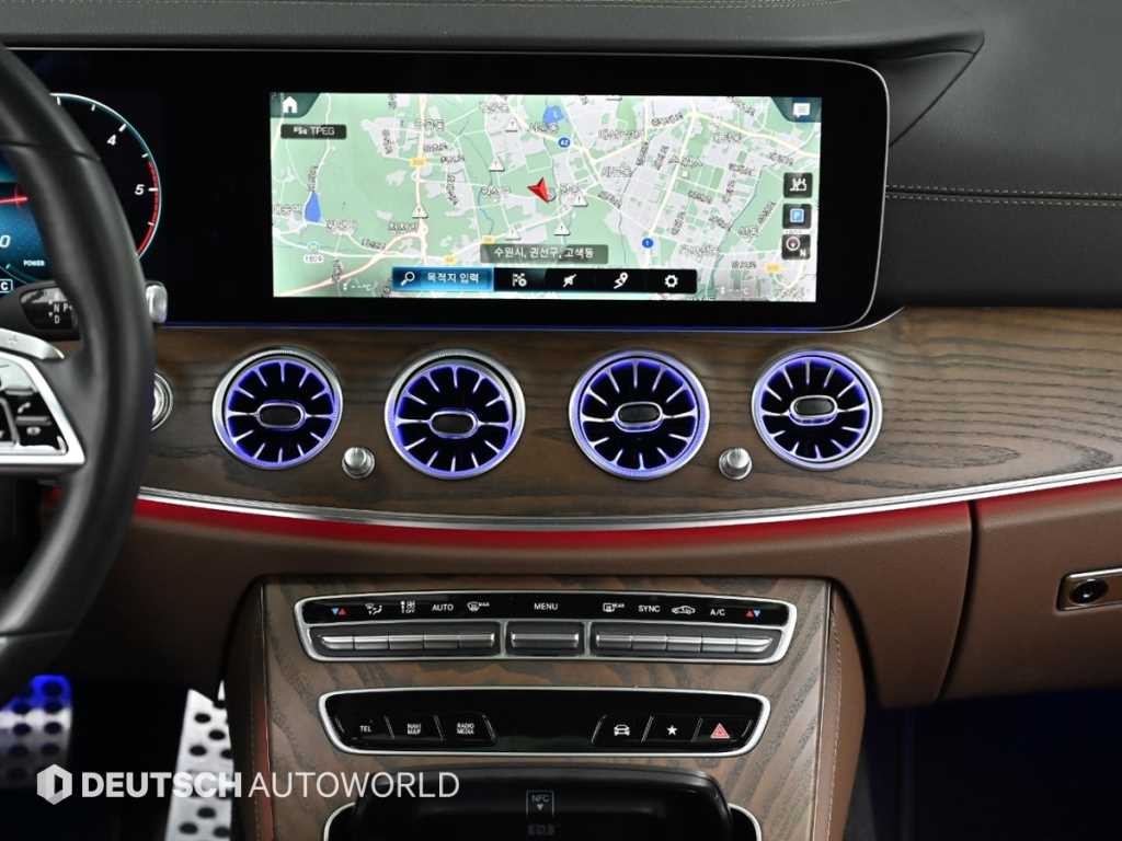 벤츠 E 클래스 E-클래스 W213 E220d 4MATIC 익스클루시브 이미지 14
