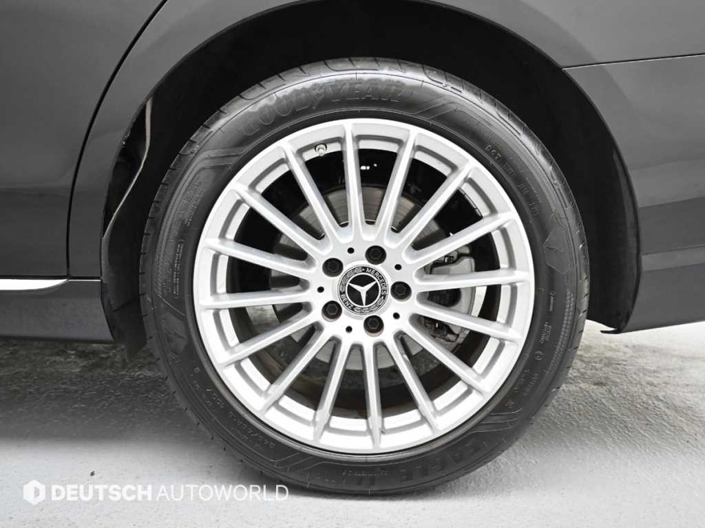 벤츠 E 클래스 E-클래스 W213 E220d 4MATIC 익스클루시브 이미지 5