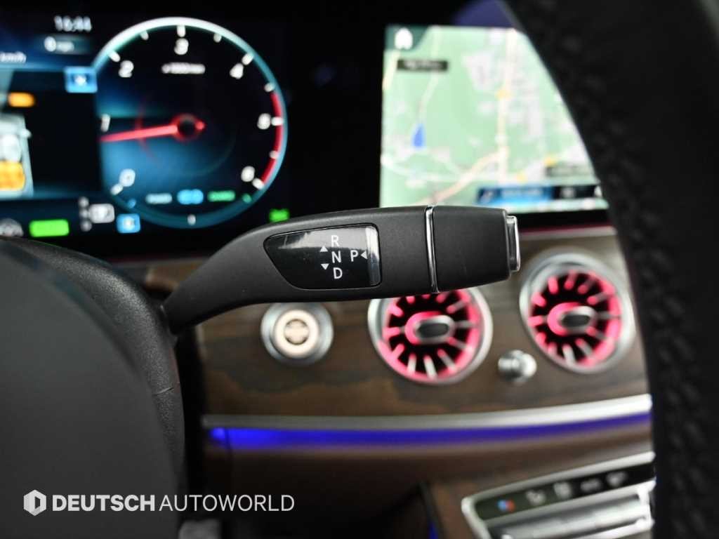 벤츠 E 클래스 E-클래스 W213 E220d 4MATIC 익스클루시브 이미지 9