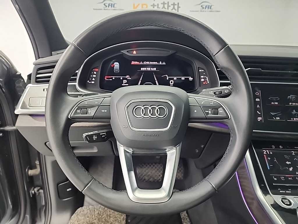 아우디 Q7 Q7 (4M) 45 TDI 콰트로 프리미엄 이미지 9