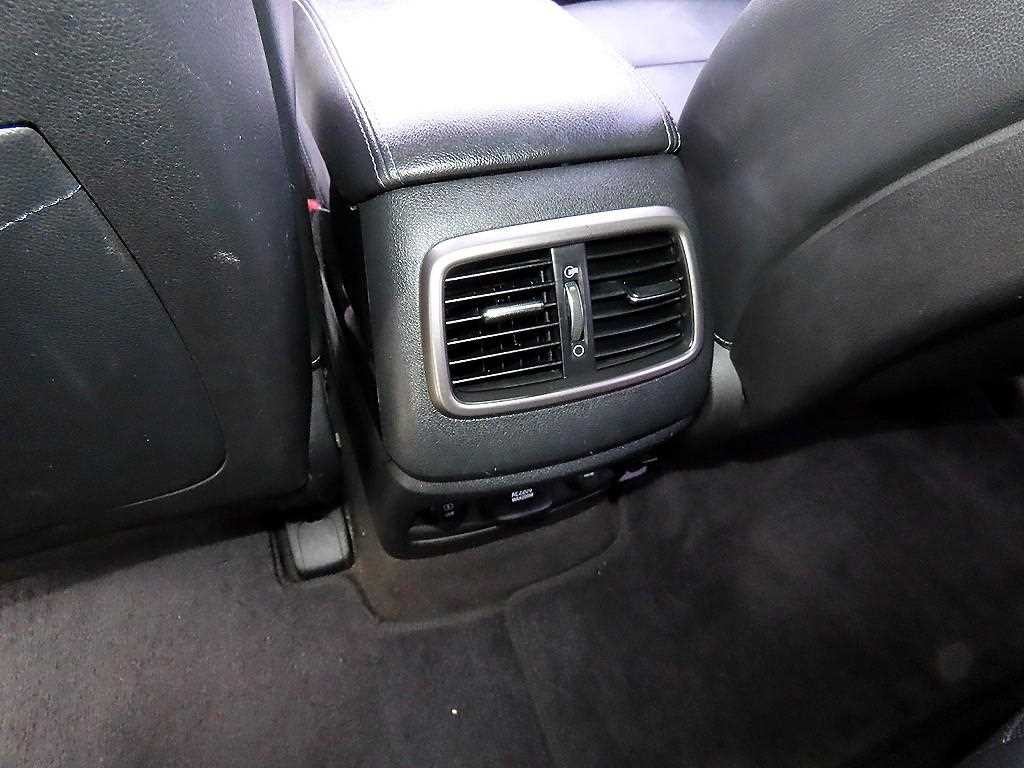 기아 쏘렌토 올 뉴 쏘렌토 디젤 2WD 2.0 노블레스 기본형 이미지 17