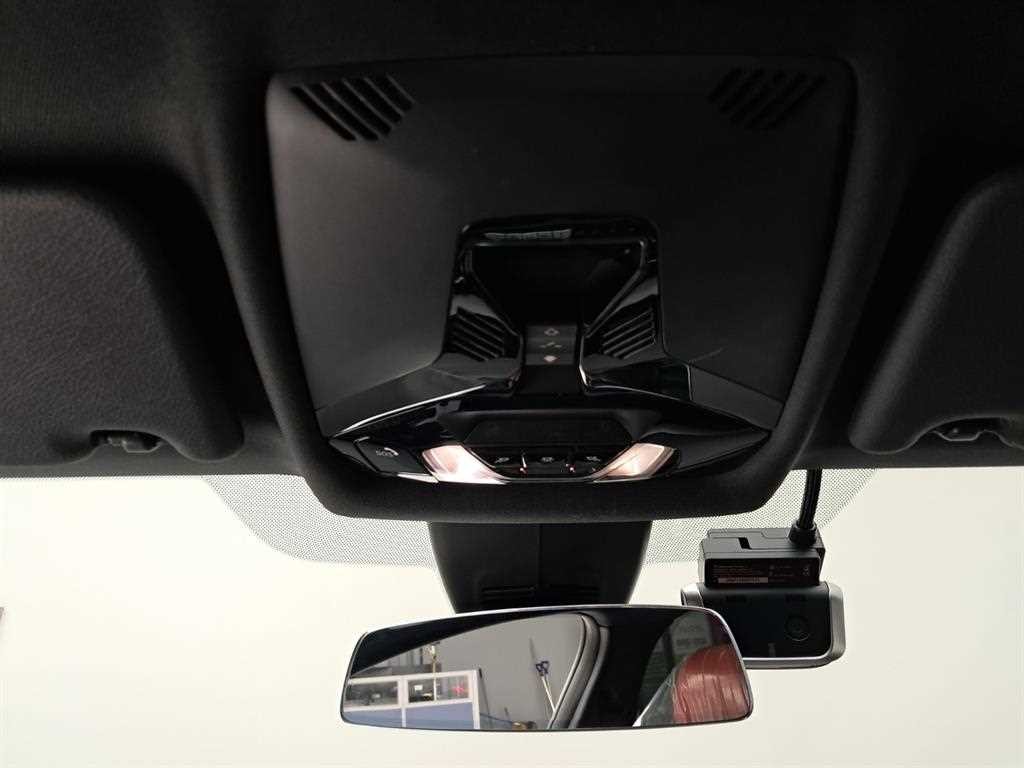 BMW 1시리즈 1시리즈 (F40) 120i M 스포츠 이미지 15