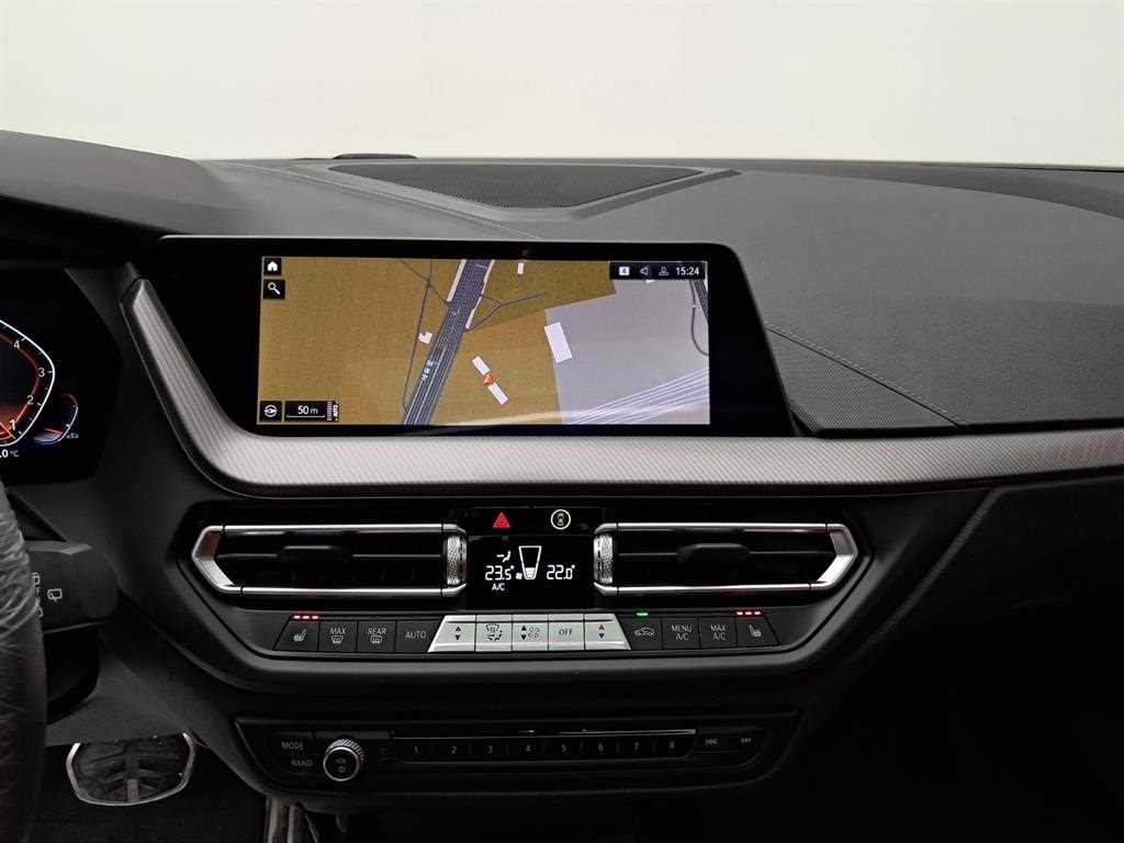 BMW 1시리즈 1시리즈 (F40) 120i M 스포츠 이미지 9