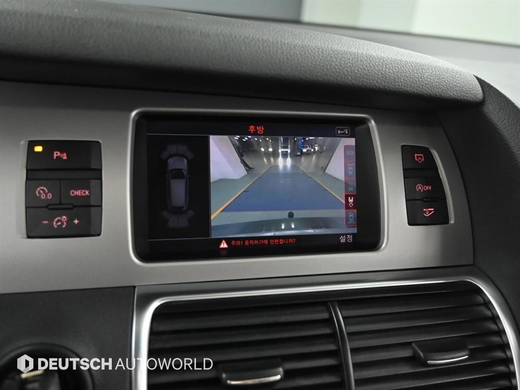 아우디 Q7 35 TDI 콰트로 다이나믹 이미지 14