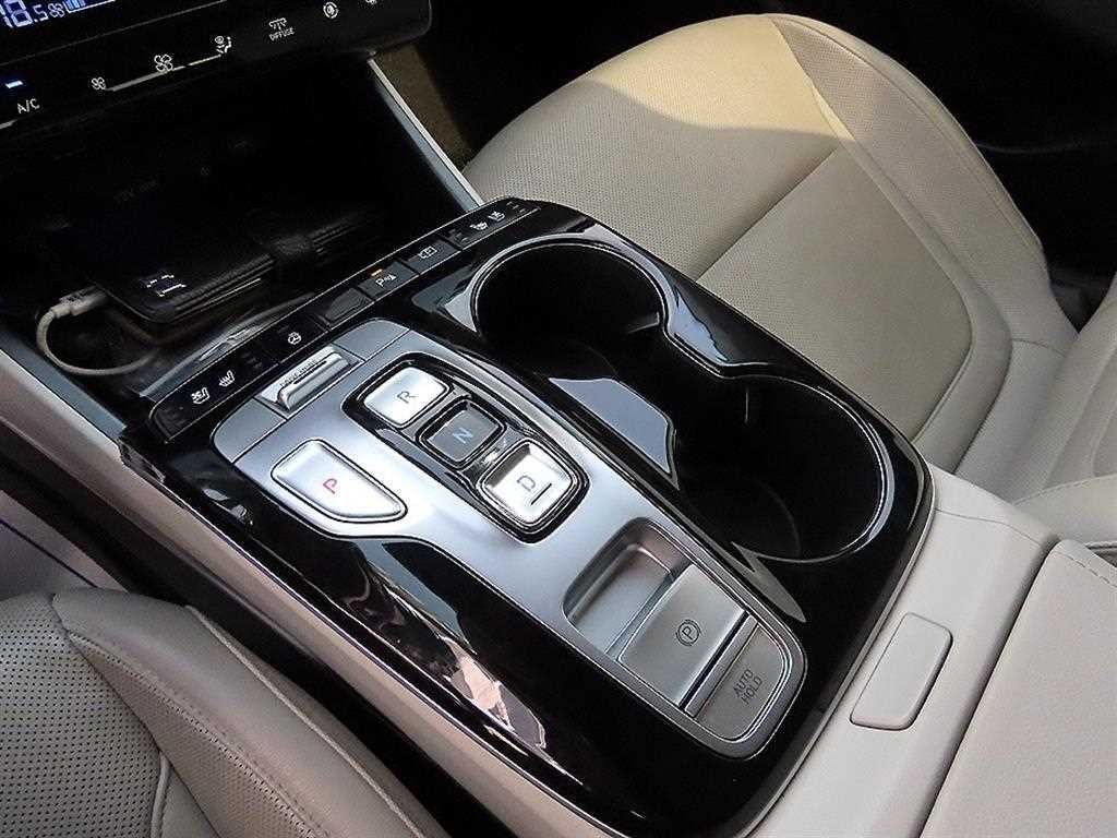 현대 투싼 투싼 하이브리드(NX4) 2WD 인스퍼레이션 이미지 10