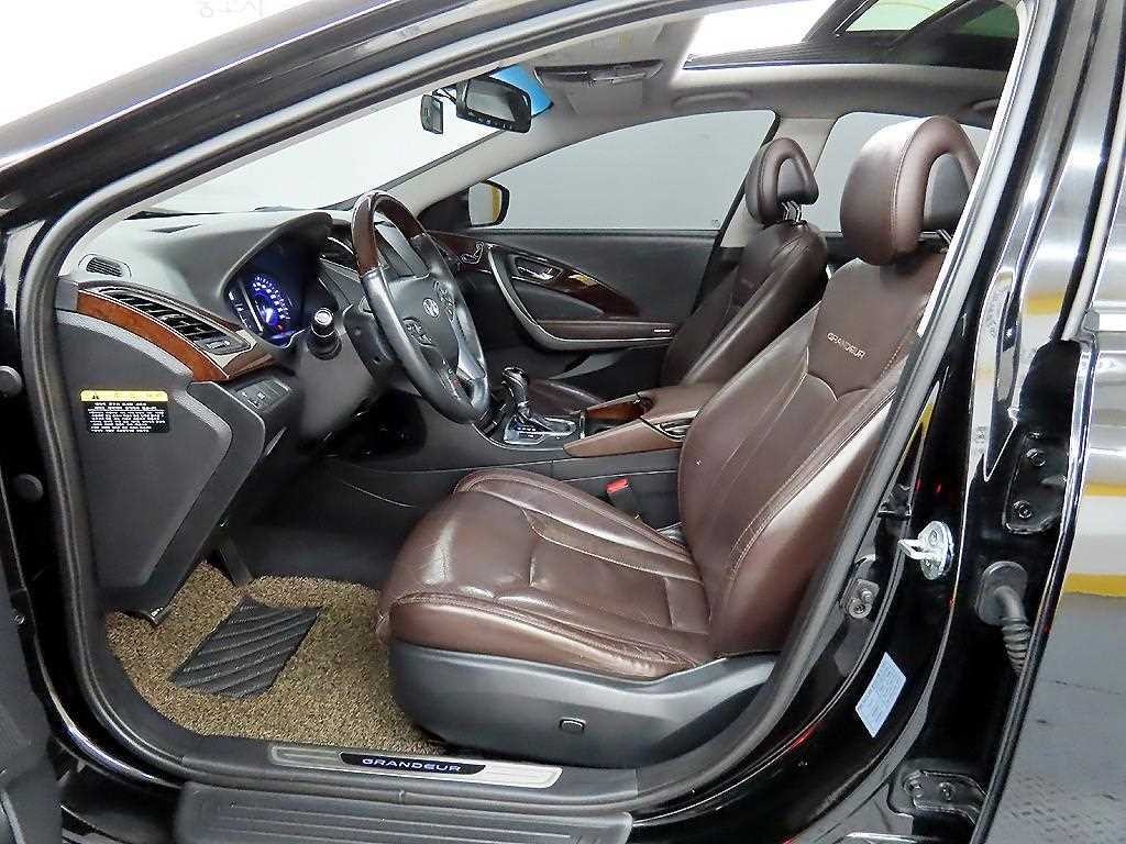 현대 그랜저 그랜저 HG HG240 MODERN 기본형 이미지 5