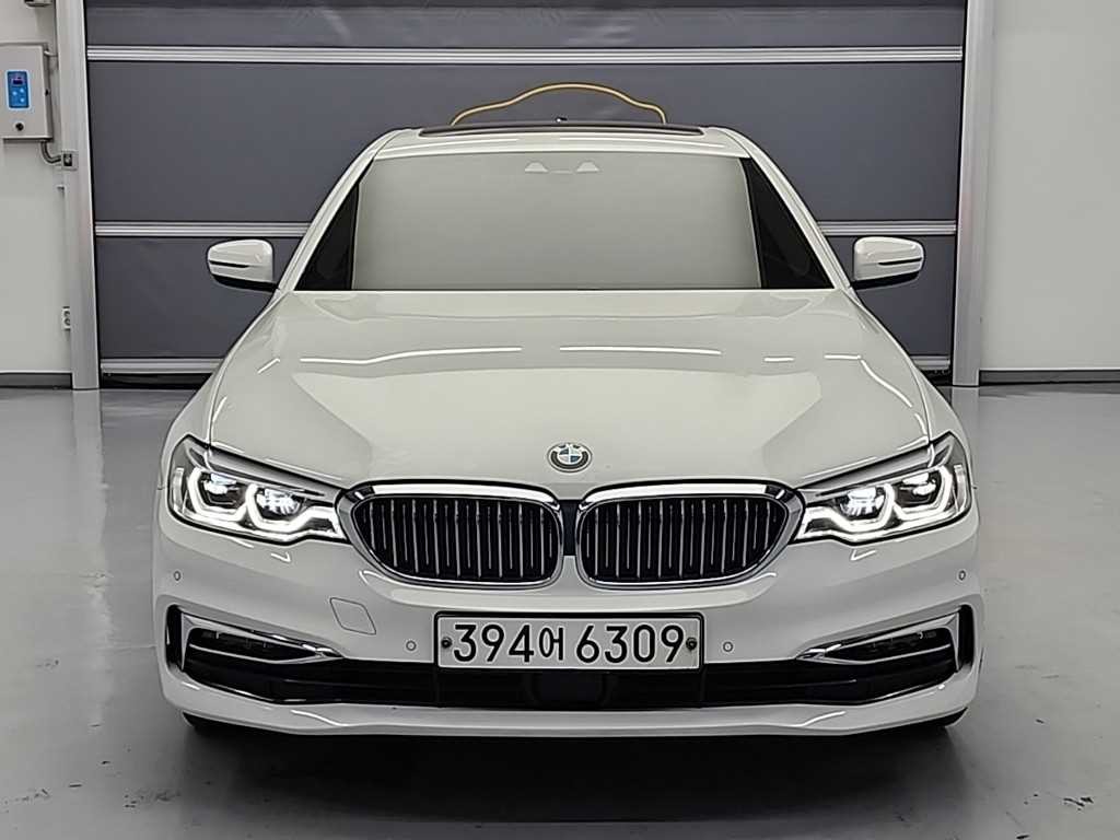 BMW 5시리즈 5시리즈 (G30) 530i xDrive 럭셔리 플러스 이미지 2