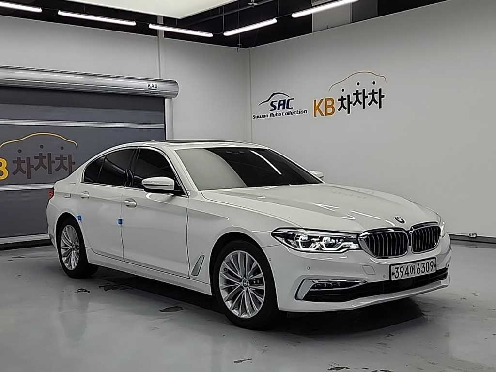 BMW 5시리즈 5시리즈 (G30) 530i xDrive 럭셔리 플러스 이미지 4