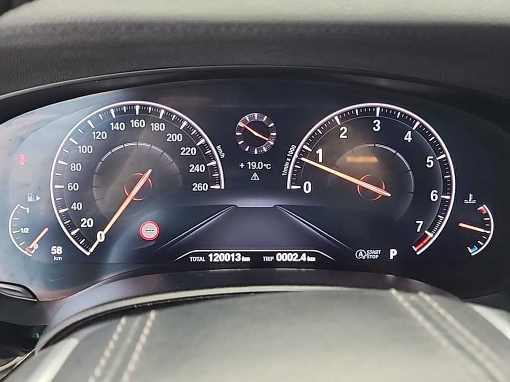 BMW 5시리즈 5시리즈 (G30) 530i xDrive 럭셔리 플러스 이미지 6