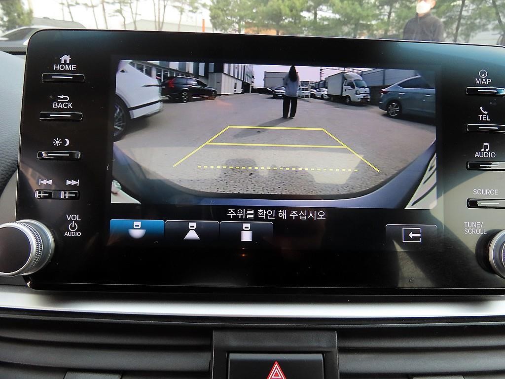 혼다 어코드 어코드(10세대) 1.5 터보 이미지 14