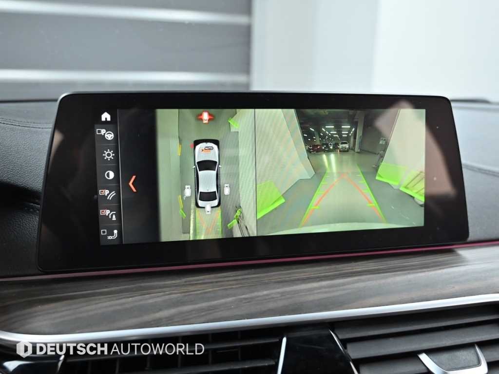 BMW 5시리즈 5시리즈 (G30) 530i M 스포츠 플러스 이미지 15