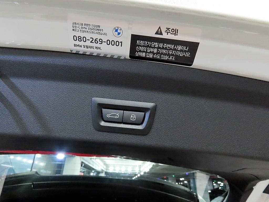 BMW 1시리즈 1시리즈 (F52) M135 xDrive 이미지 16