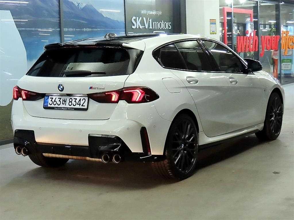 BMW 1시리즈 1시리즈 (F52) M135 xDrive 이미지 4