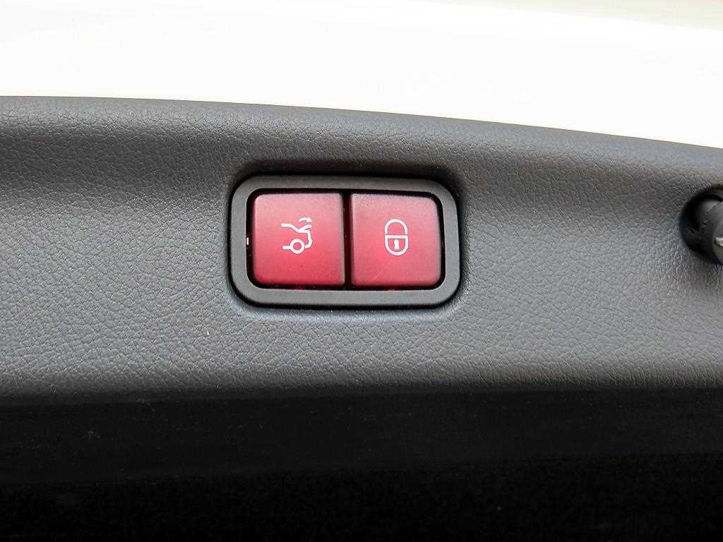 벤츠 C 클래스 C클래스 W206 C300 4MATIC 아방가르드 이미지 16