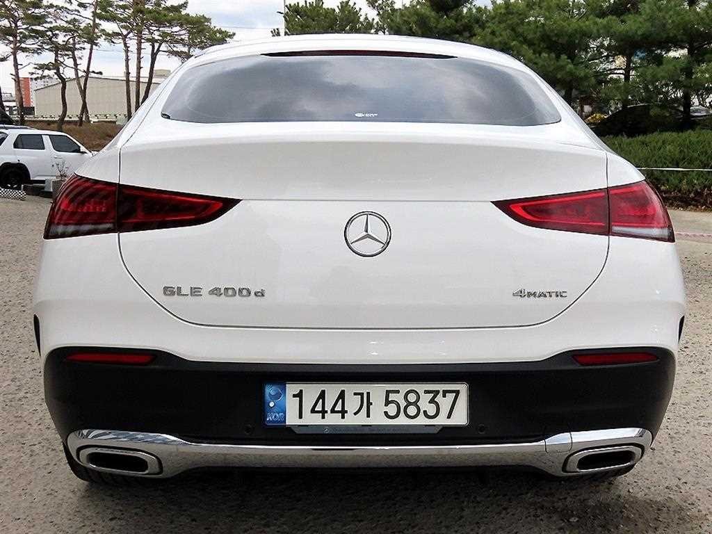 벤츠 GLE 클래스 GLE 클래스 W167 GLE 400d 4MATIC 쿠페 이미지 4