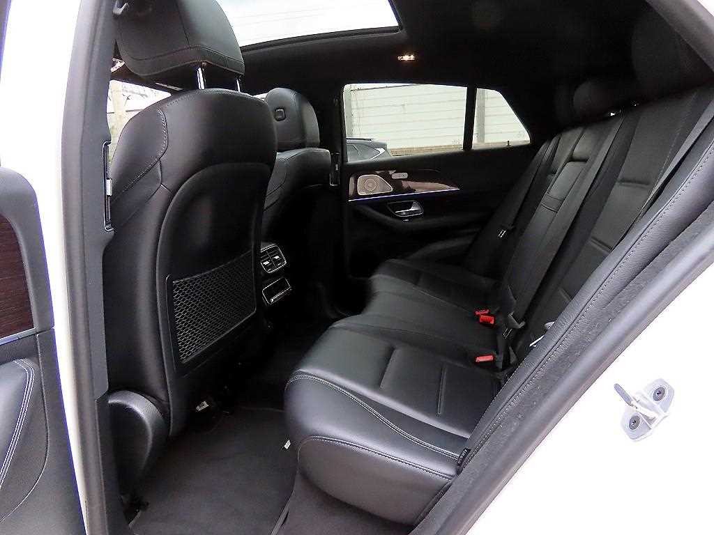 벤츠 GLE 클래스 GLE 클래스 W167 GLE 400d 4MATIC 쿠페 이미지 6