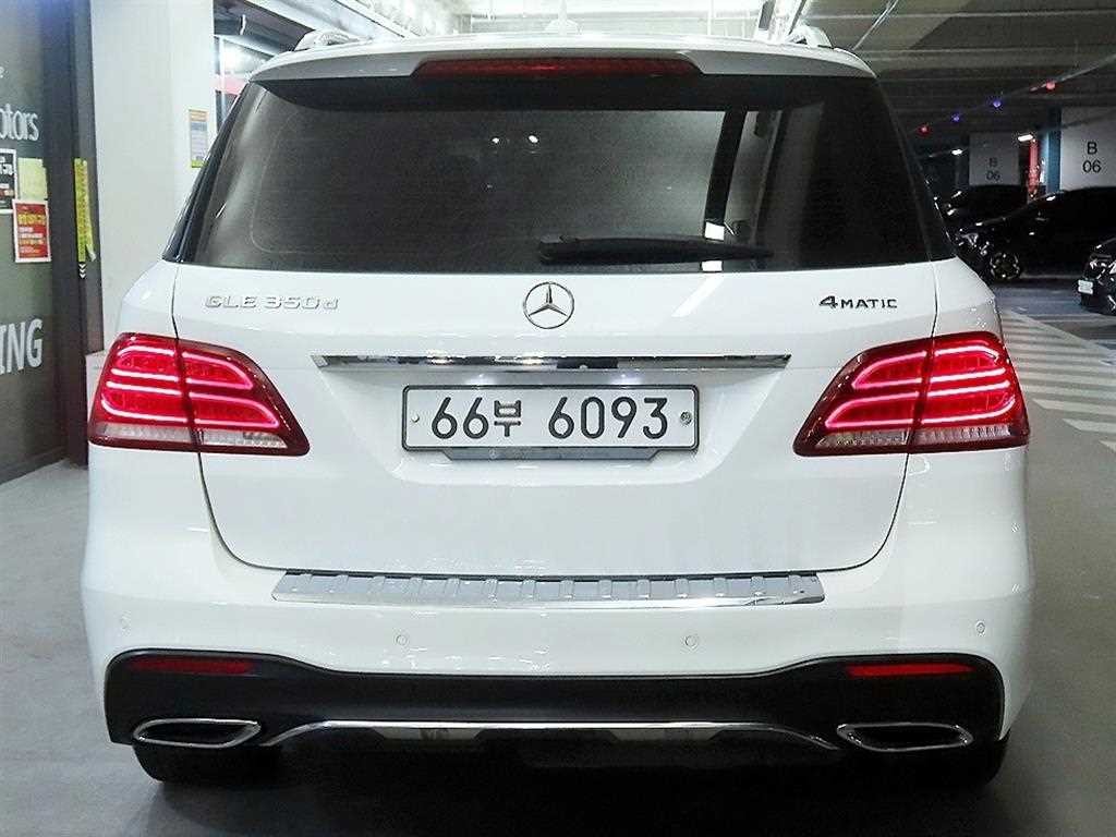 벤츠 GLE 클래스 GLE 클래스 W166 GLE 350 d 4MATIC 이미지 5