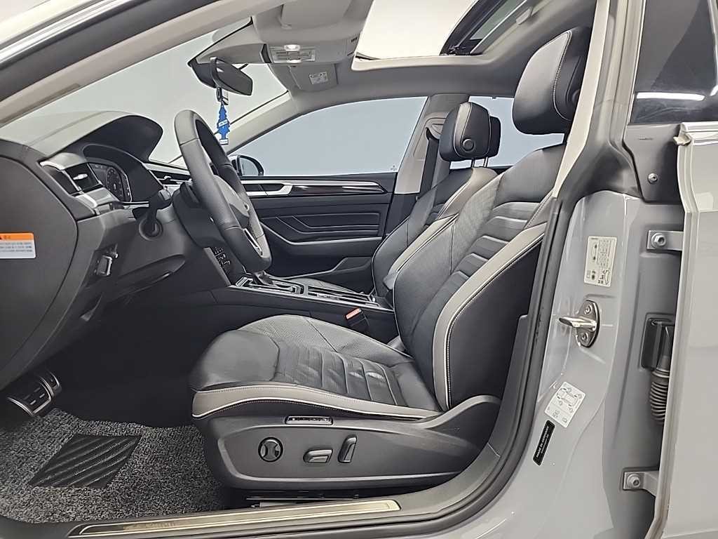 폭스바겐 아테온 2.0 TDI 엘레강스 프레스티지 이미지 12