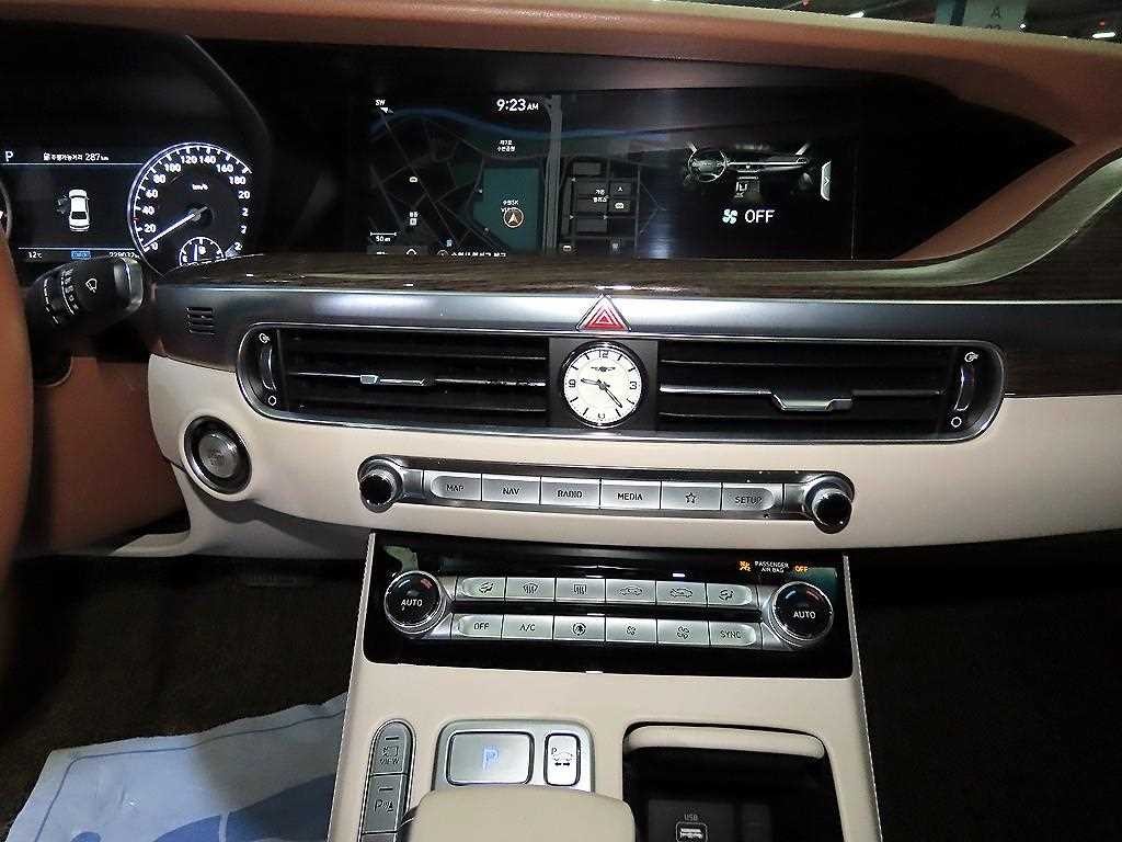 제네시스 G90 3.8 GDI AWD 럭셔리 이미지 11