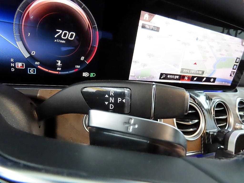 벤츠 E 클래스 E-클래스 W213 E250 아방가르드 이미지 10