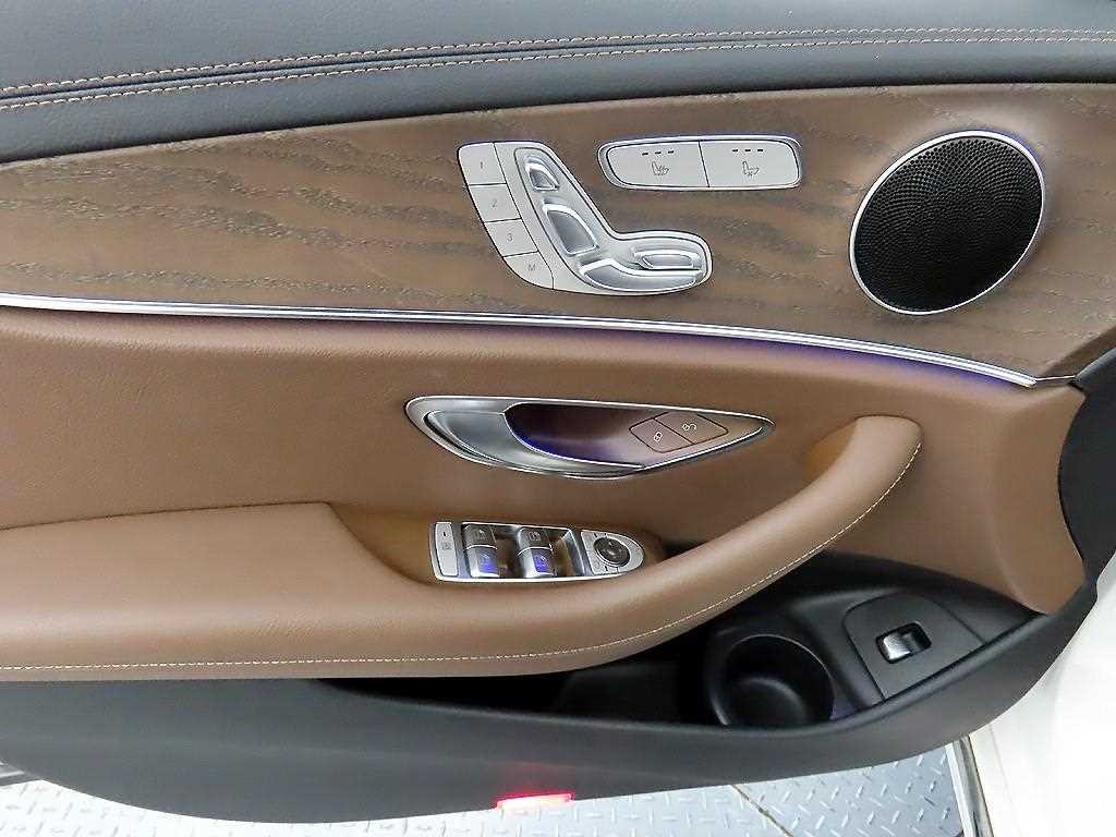 벤츠 E 클래스 E-클래스 W213 E250 아방가르드 이미지 11