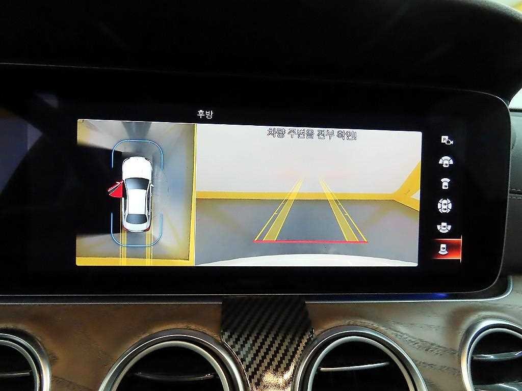 벤츠 E 클래스 E-클래스 W213 E250 아방가르드 이미지 16