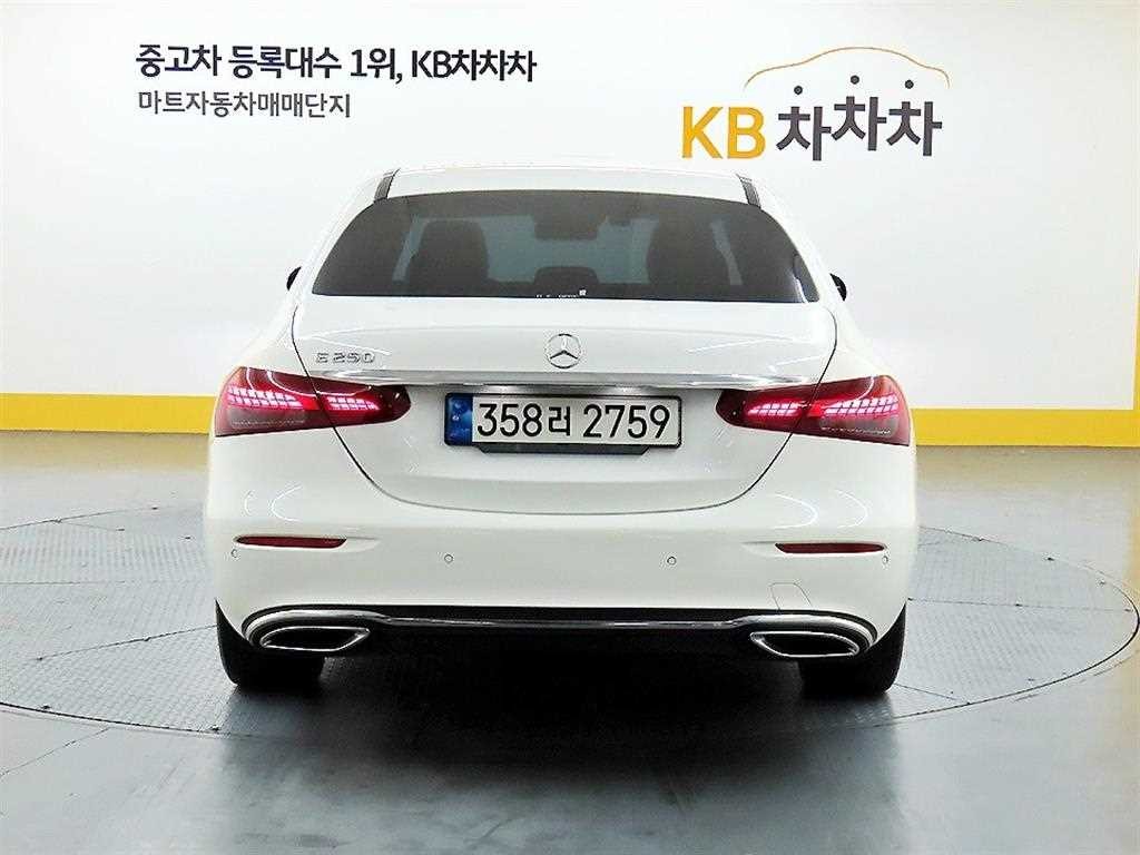 벤츠 E 클래스 E-클래스 W213 E250 아방가르드 이미지 3