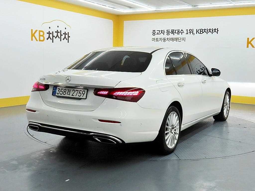 벤츠 E 클래스 E-클래스 W213 E250 아방가르드 이미지 4