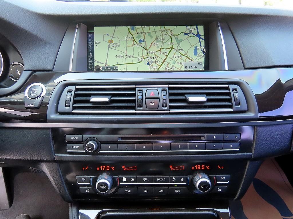 BMW 5시리즈 5시리즈 (F10) 528i xDrive 이미지 13