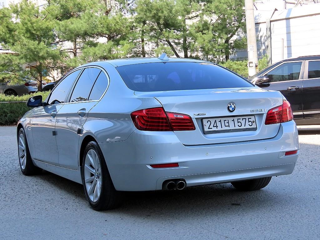 BMW 5시리즈 5시리즈 (F10) 528i xDrive 이미지 3