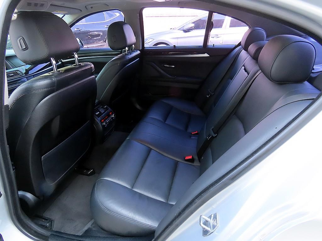 BMW 5시리즈 5시리즈 (F10) 528i xDrive 이미지 6