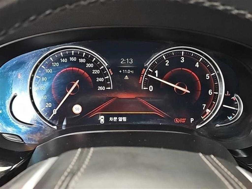 BMW 5시리즈 5시리즈 (G30) 530i M 스포츠 플러스 이미지 11