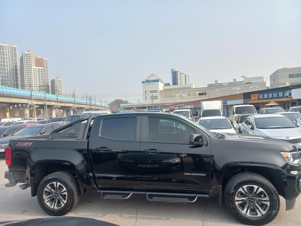 쉐보레 콜로라도 리얼 뉴 콜로라도 3.6 Z71-X 4WD 이미지 4
