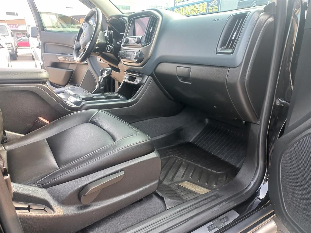 쉐보레 콜로라도 리얼 뉴 콜로라도 3.6 Z71-X 4WD 이미지 9