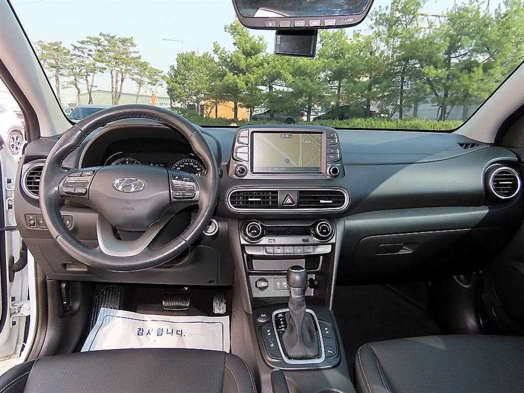 현대 코나 1.6 터보 2WD 모던 팝 이미지 7