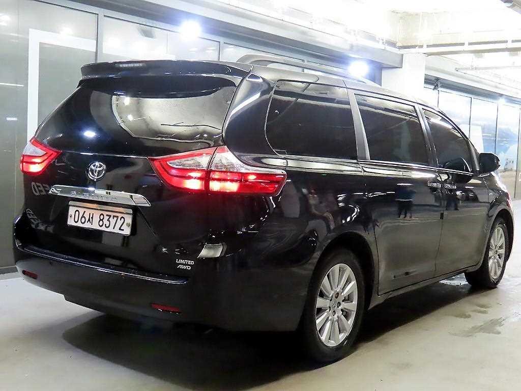 토요타 시에나 3.5 AWD 이미지 4
