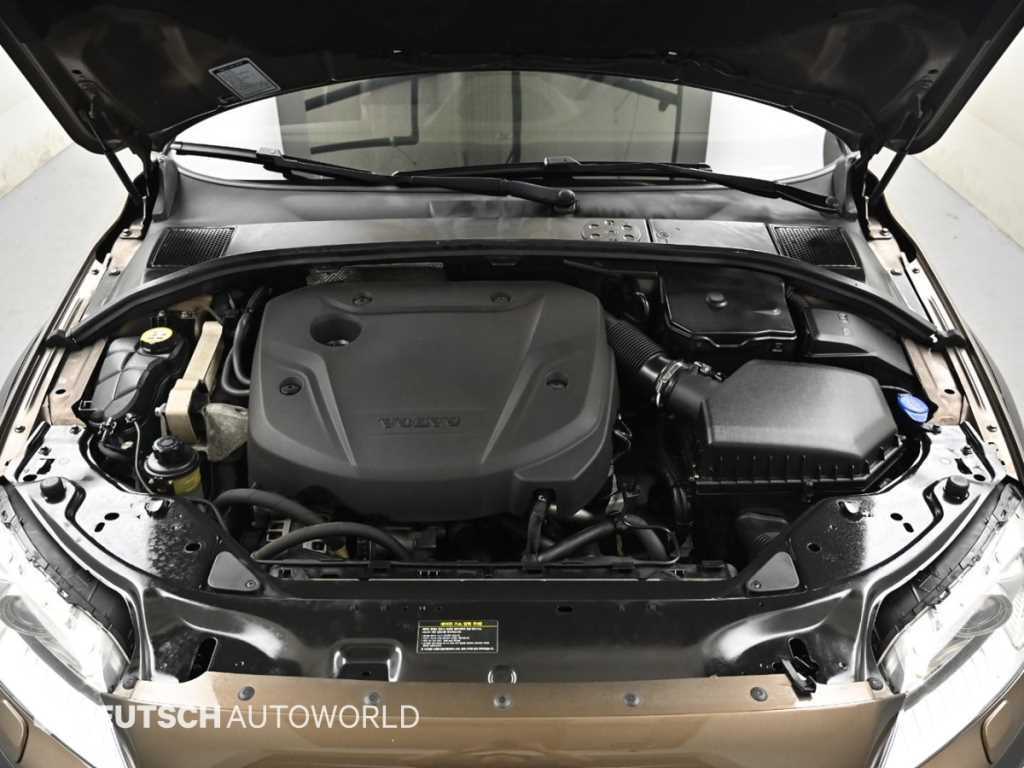 볼보 XC70 D4 이미지 6