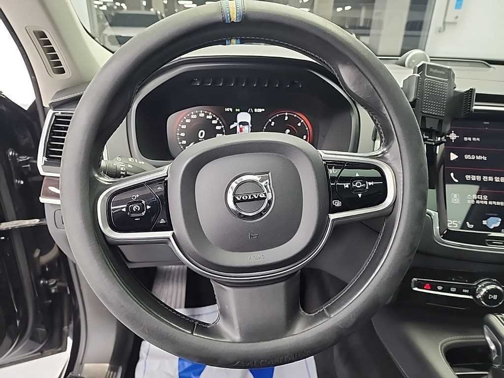 볼보 XC90 XC90 2세대 2.0 D5 AWD 인스크립션 이미지 9