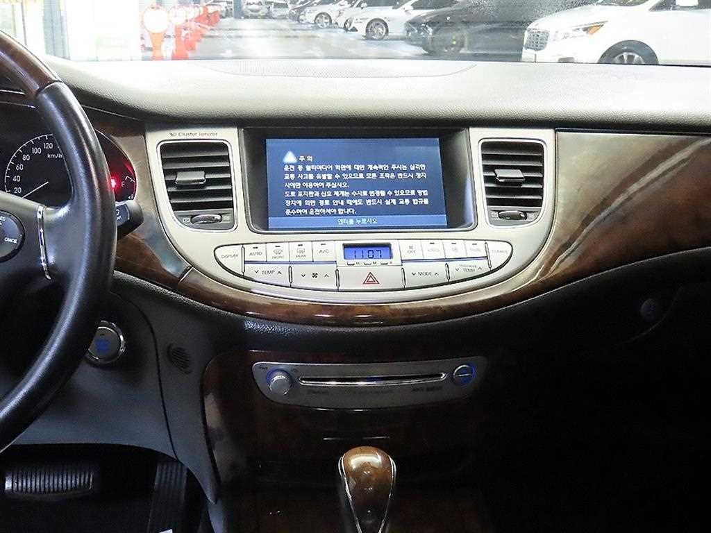 현대 제네시스 BH380 ROYAL 기본형 이미지 11