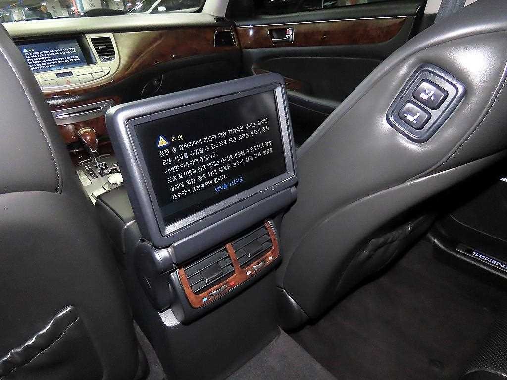 현대 제네시스 BH380 ROYAL 기본형 이미지 16
