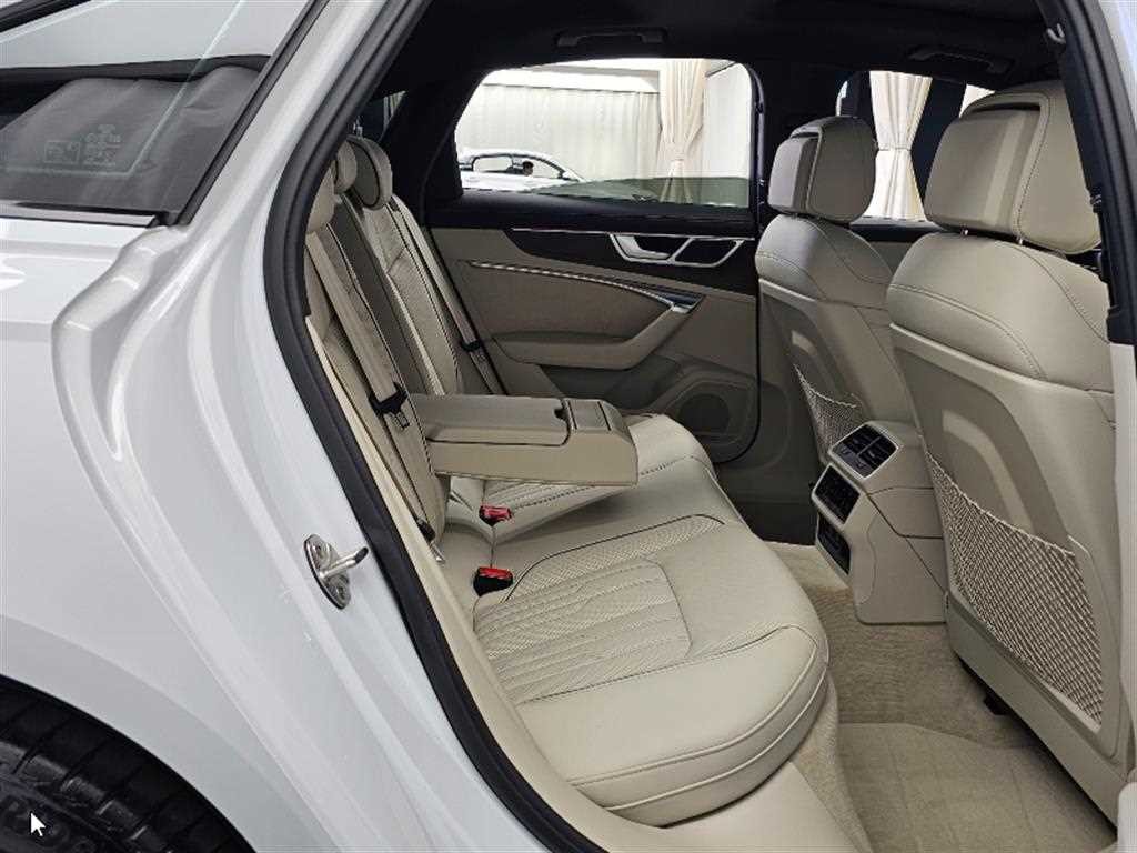 아우디 A6 A6 (C8) 40 TDI 프리미엄 이미지 12
