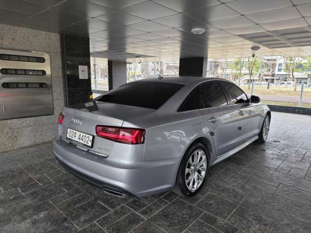 아우디 A6 뉴A6 35 TDI 프리미엄 이미지 4