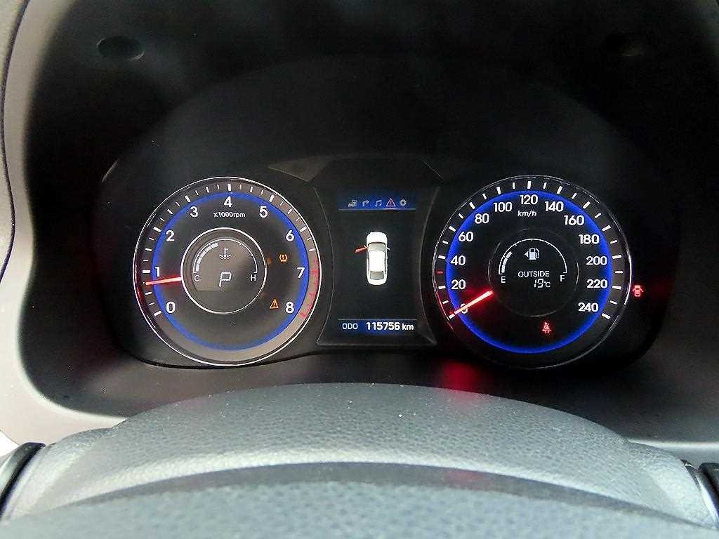 현대 i40 더뉴i40Saloon 2.0 GDi 디스펙 이미지 9