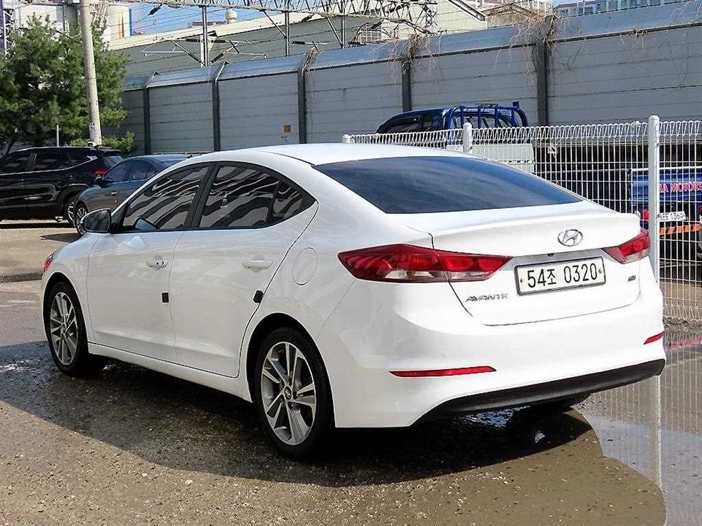 현대 아반떼 아반떼 AD 1.6 GDI 밸류 플러스 이미지 3