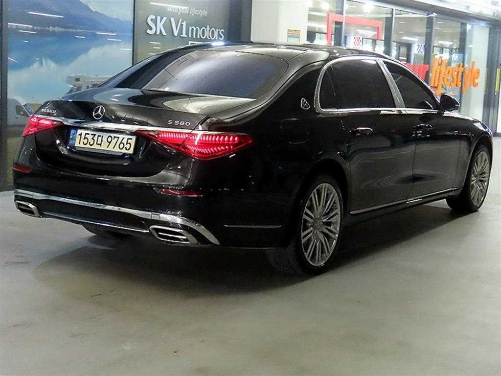 벤츠 S 클래스 S클래스-W223 마이바흐 S580 4MATIC 이미지 4