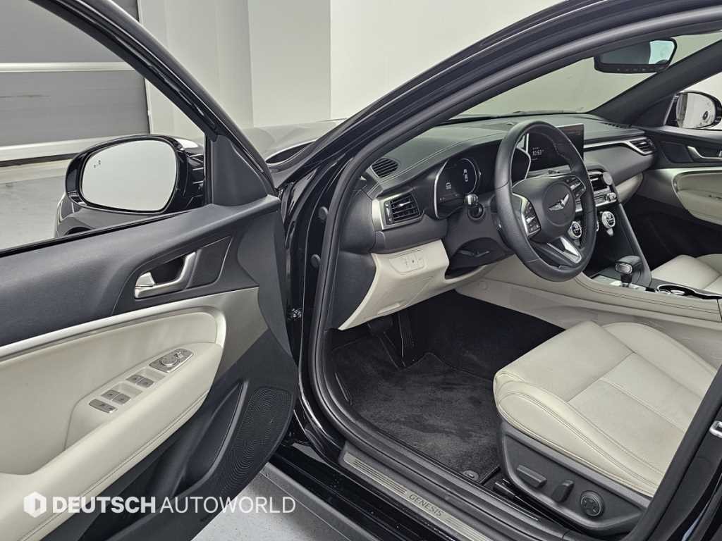 제네시스 G70 더 뉴 G70 가솔린 2.0T 2WD 이미지 11